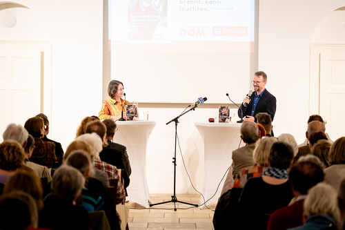 Buchpräsentation Für euch Bischof, mit euch Christ / Erzdiözese Wien/ Schönlaub, Stephan Schönlaub Buchpräsentation Für euch Bischof, mit euch Christ